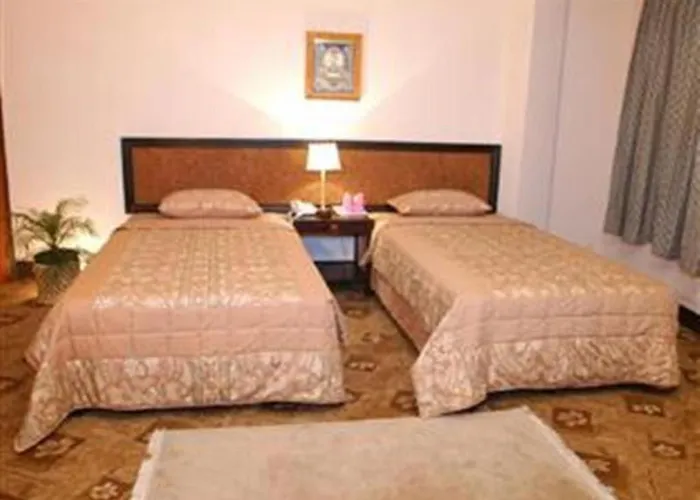 Hotel Northfield 3*